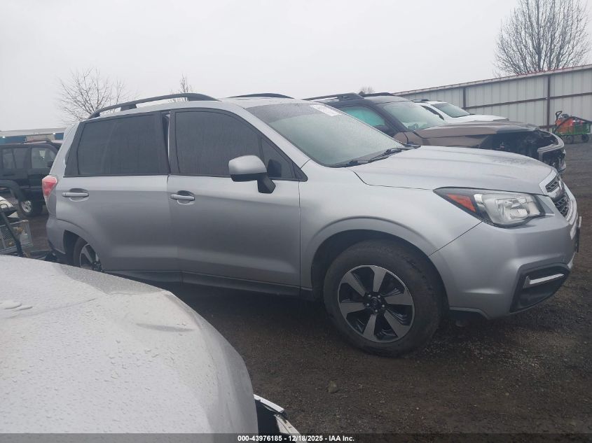 2017 Subaru Forester 2.5I Premium VIN: JF2SJAEC6HH535993 Lot: 43976185