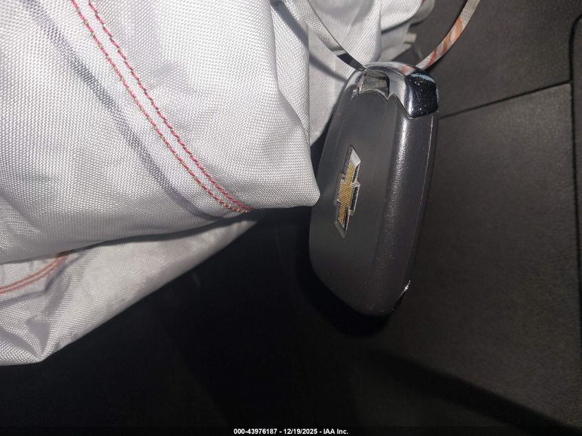 2022 Chevrolet Trax Awd Lt VIN: KL7CJPSM9NB564919 Lot: 43976187