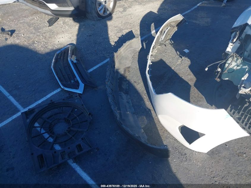 2019 Chevrolet Equinox Lt VIN: 2GNAXUEV0K6289054 Lot: 43976189