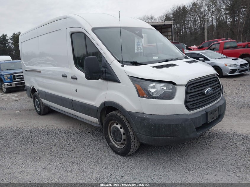 1FTYR2CM4JKB14236 2018 Ford Transit-250 auction photo 1