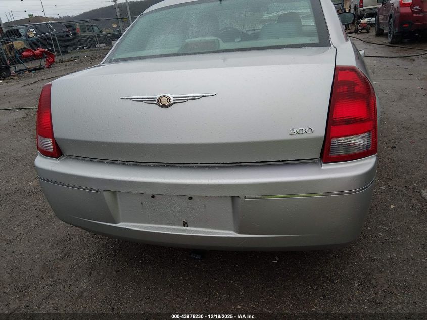 2006 Chrysler 300 VIN: 2C3KA53G56H189104 Lot: 43976230