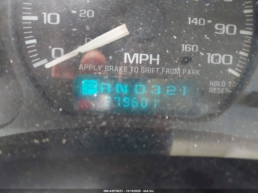 2002 Chevrolet Suburban 1500 Lt VIN: 3GNEC16Z12G203560 Lot: 43976231