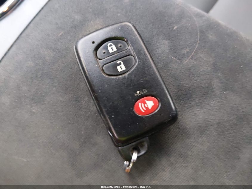 2012 Toyota Prius V Five VIN: JTDZN3EU7C3167903 Lot: 43976240