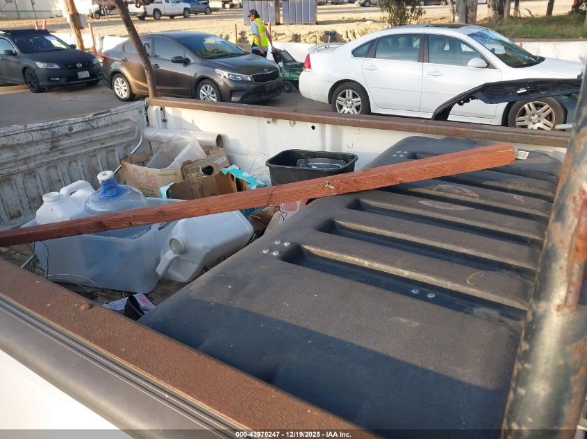 2002 Ford F-150 Xl VIN: 2FDPF17M82CA36280 Lot: 43976247