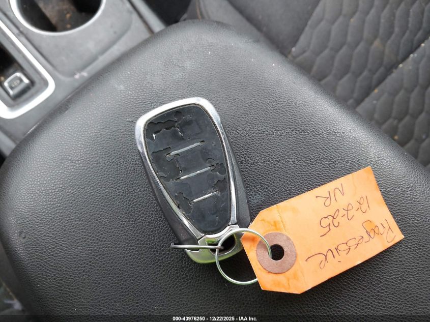 2019 Chevrolet Equinox Lt VIN: 2GNAXUEV1K6243202 Lot: 43976250