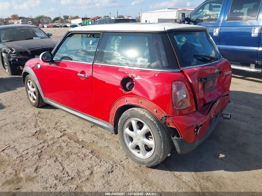 2010 Mini Cooper VIN: WMWMF3C59ATZ66062 Lot: 43976257