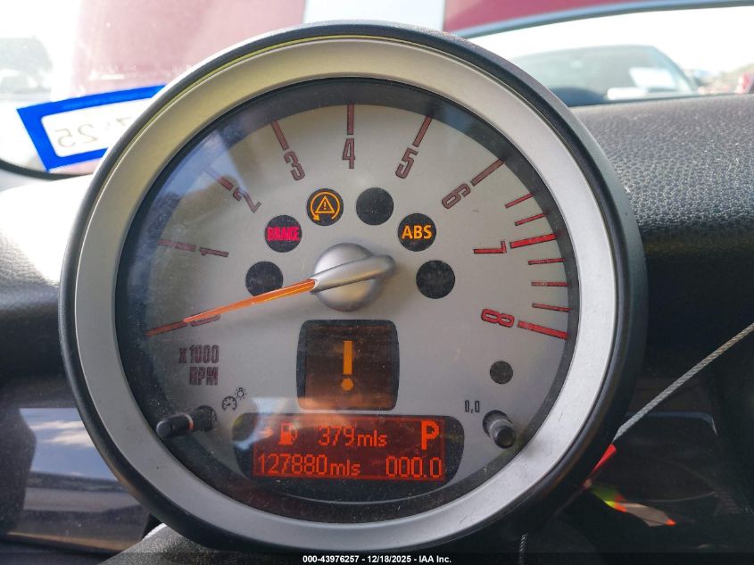 2010 Mini Cooper VIN: WMWMF3C59ATZ66062 Lot: 43976257