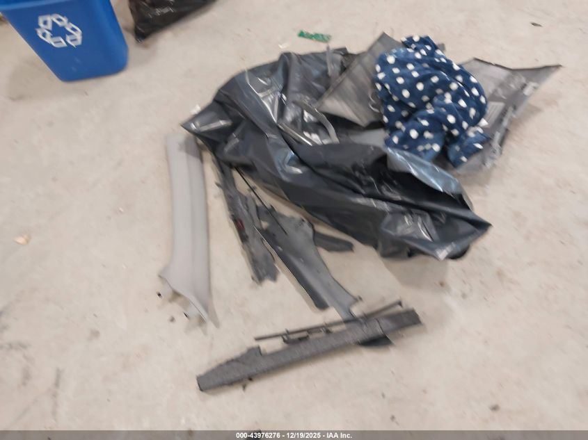 2016 Toyota Highlander Limited V6 VIN: 5TDDKRFH6GS229819 Lot: 43976276