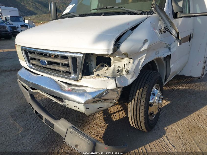 2005 Ford E-350 Cutaway Standard VIN: 1FDWE35L05HB32793 Lot: 43976277