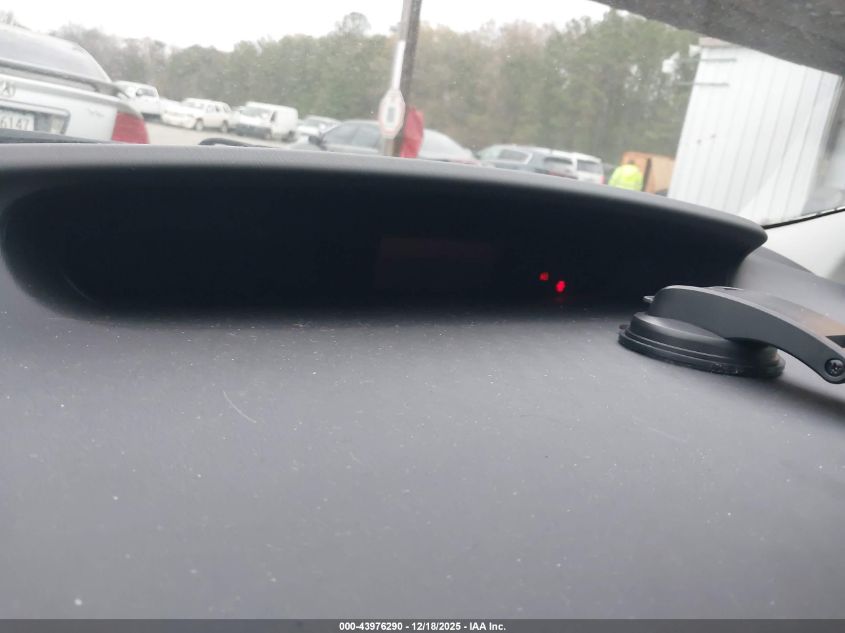 2010 Toyota Prius Iii VIN: JTDKN3DU2A5002586 Lot: 43976290