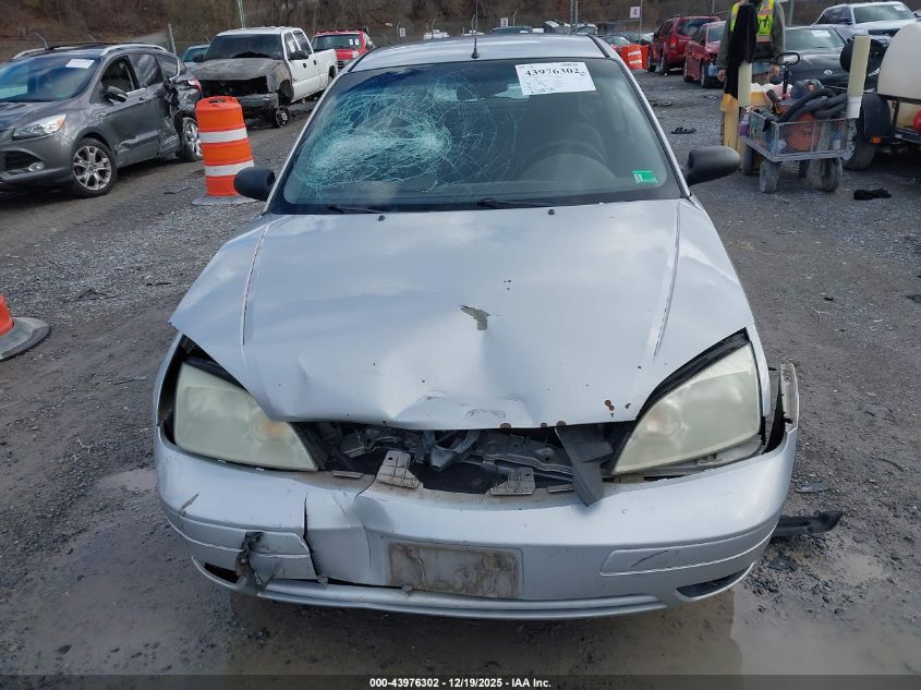2005 Ford Focus VIN: 3FASP31N45R157285 Lot: 43976302