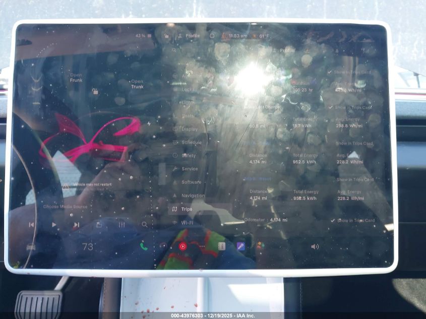 2025 Tesla Model 3 Long Range Rear-Wheel Drive/Standard Rear-Wheel Drive VIN: 5YJ3E1EA2SF070187 Lot: 43976303