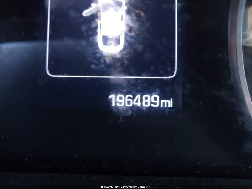 2018 Hyundai Elantra Sel VIN: 5NPD84LF0JH379555 Lot: 43976316