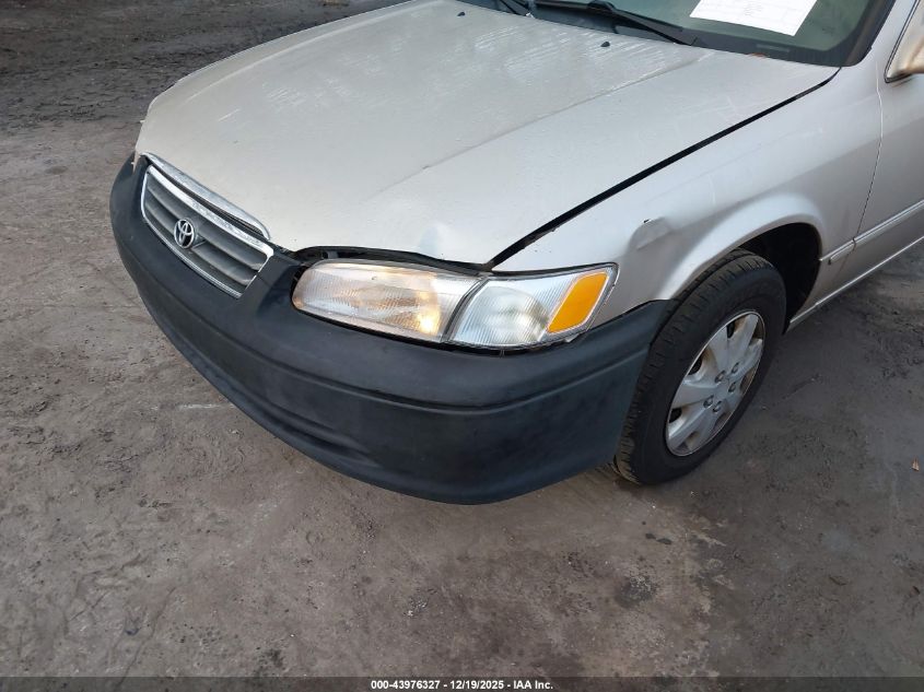 1999 Toyota Camry Le VIN: 4T1BG22K1XU895480 Lot: 43976327