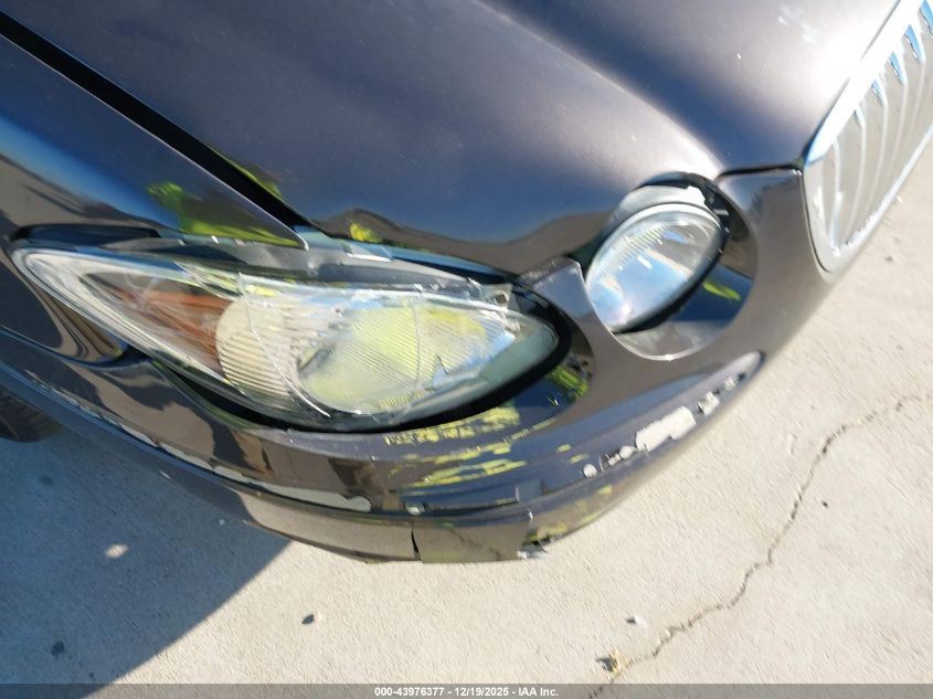 2008 Buick Lacrosse Cxl VIN: 2G4WD582881173908 Lot: 43976377