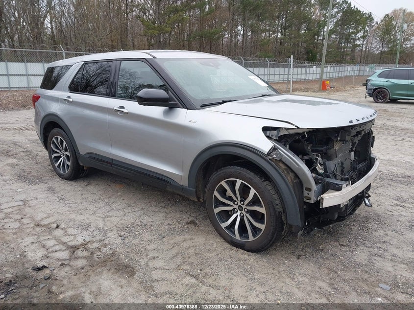 2022 Ford Explorer St-Line