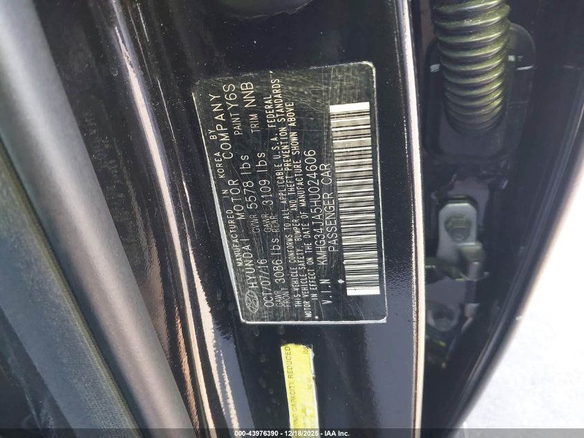 2017 Genesis G90 3.3T Premium VIN: KMHG34JA5HU024606 Lot: 43976390