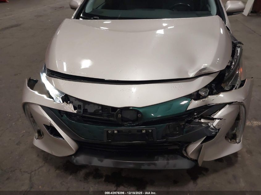 2018 Toyota Prius Prime Premium VIN: JTDKARFP2J3071554 Lot: 43976396