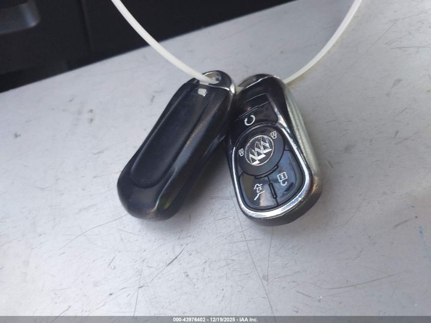 2017 Buick Envision Essence VIN: LRBFXBSA8HD004081 Lot: 43976402