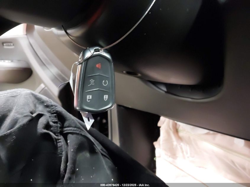 2023 Cadillac Xt5 Awd Premium Luxury VIN: 1GYKNDRS4PZ207755 Lot: 43976420