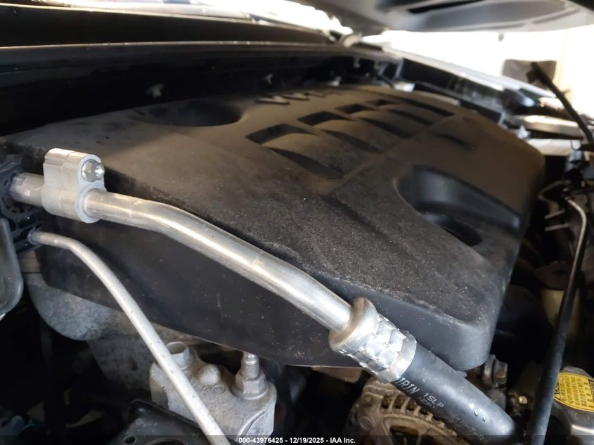 2017 Toyota Corolla Se VIN: 2T1BURHE3HC799596 Lot: 43976425