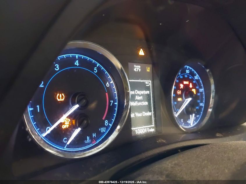 2017 Toyota Corolla Se VIN: 2T1BURHE3HC799596 Lot: 43976425