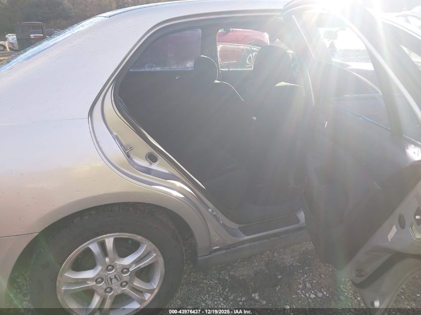 2007 Honda Accord 2.4 Lx VIN: 1HGCM56497A105232 Lot: 43976437