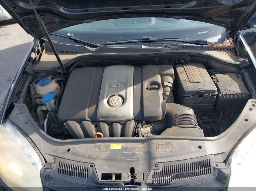 2009 Volkswagen Rabbit S VIN: WVWBB71K89W146779 Lot: 43976444