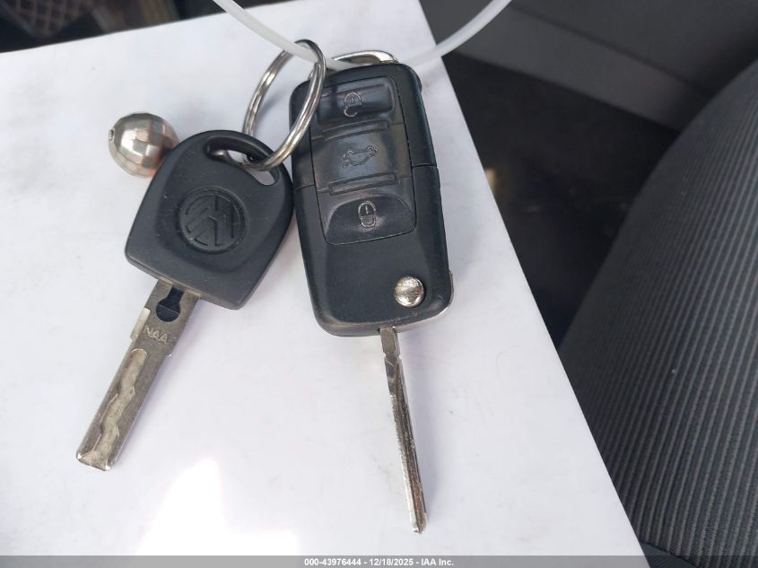 2009 Volkswagen Rabbit S VIN: WVWBB71K89W146779 Lot: 43976444