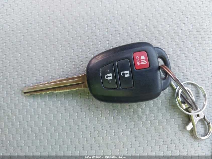 2013 Toyota Prius C One VIN: JTDKDTB36D1532326 Lot: 43976450