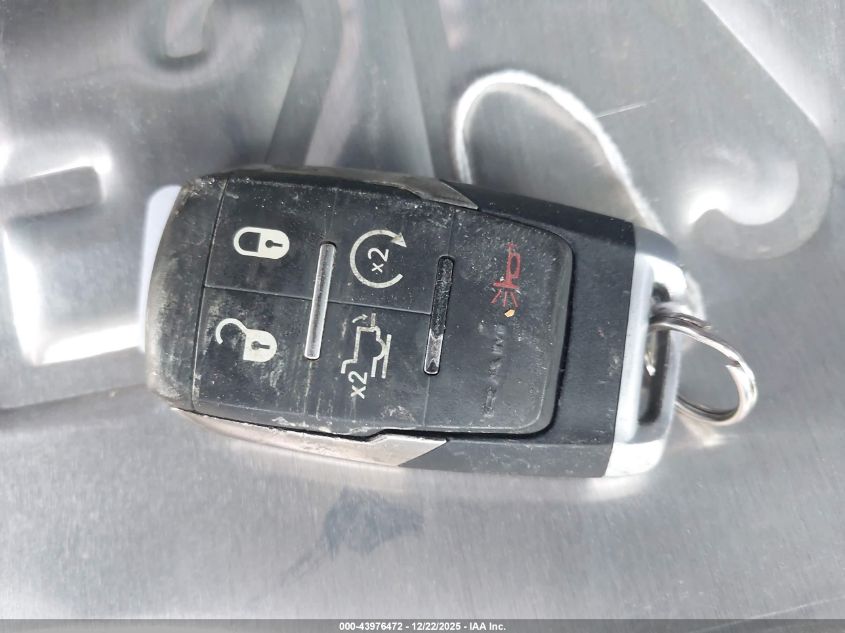 2021 Ram 2500 Limited 4X4 6'4 Box VIN: 3C6UR5TLXMG649811 Lot: 43976472