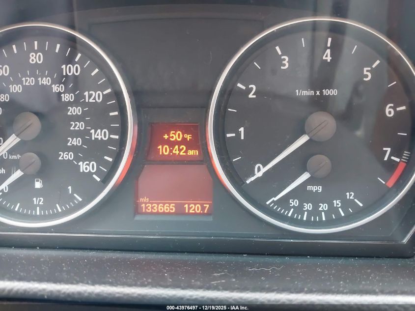 2006 BMW 325I VIN: WBAVB13566PT08445 Lot: 43976497