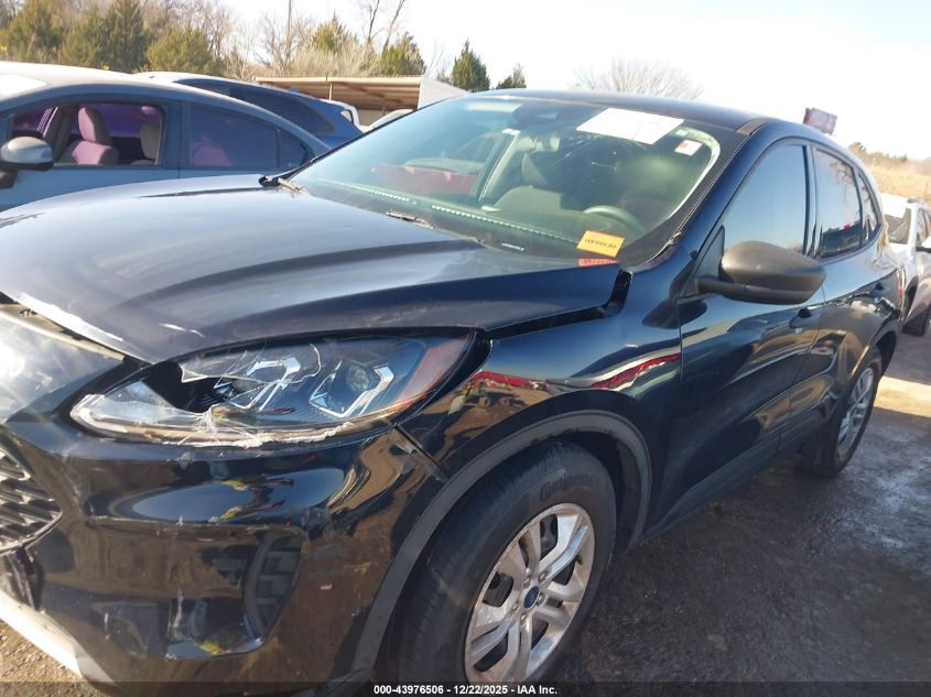 2021 Ford Escape S VIN: 1FMCU0F68MUA49504 Lot: 43976506