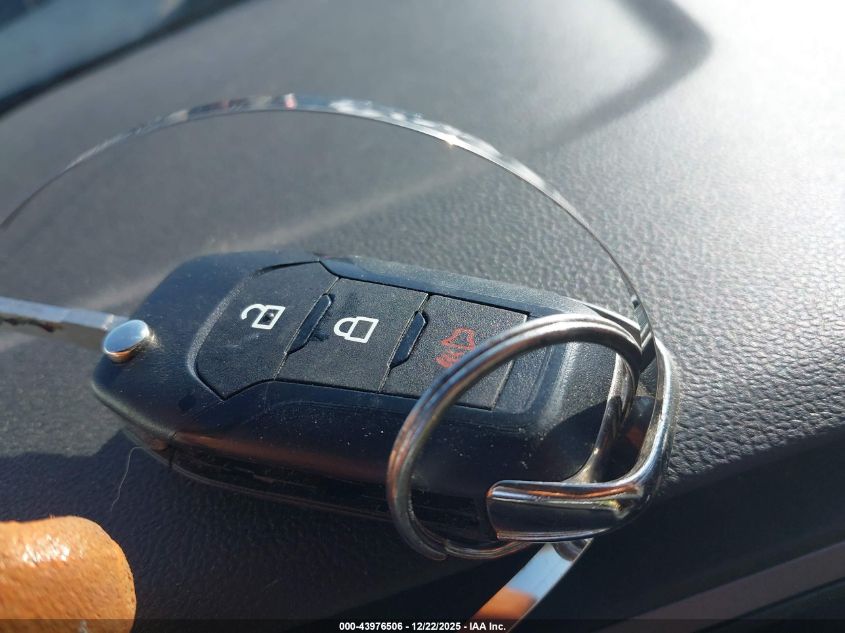 2021 Ford Escape S VIN: 1FMCU0F68MUA49504 Lot: 43976506