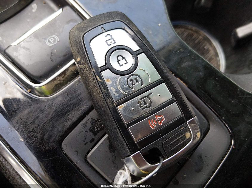 2020 Ford Edge Titanium VIN: 2FMPK4K98LBB68141 Lot: 43976509