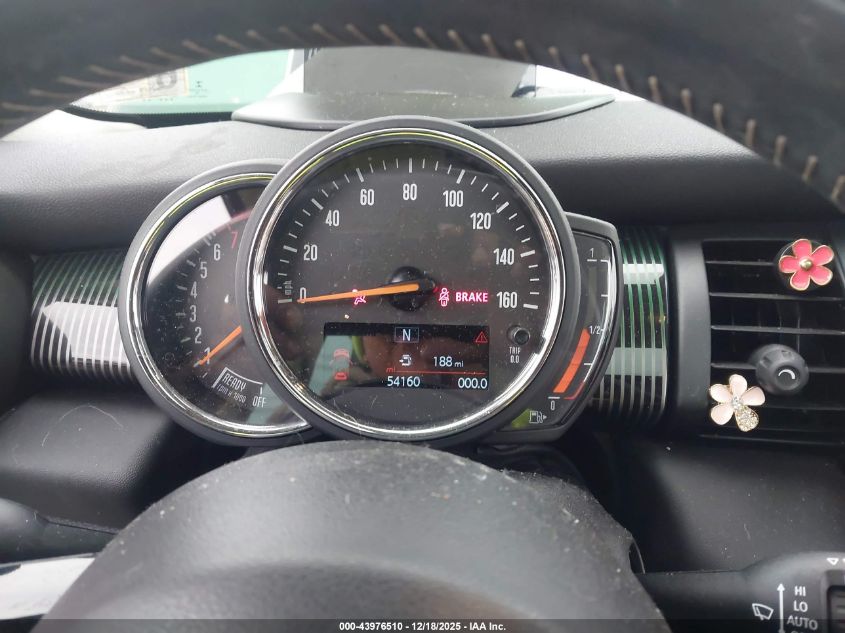 2019 Mini Hardtop Cooper S VIN: WMWXP7C55K2L10174 Lot: 43976510