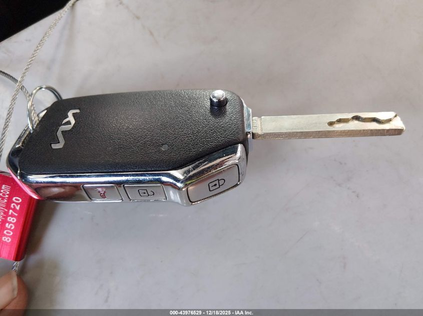 2023 Kia Soul Lx VIN: KNDJ23AU4P7877643 Lot: 43976529