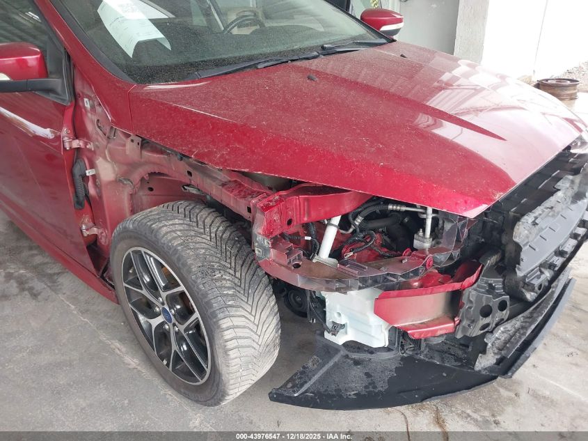 2015 Ford Focus Se VIN: 1FADP3F29FL273538 Lot: 43976547