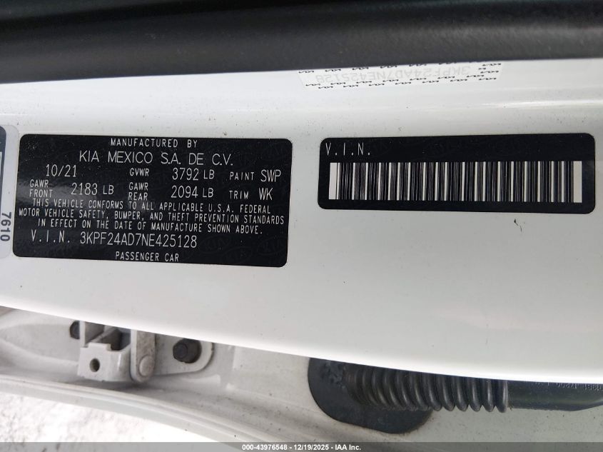 2022 Kia Forte Lxs VIN: 3KPF24AD7NE425128 Lot: 43976548