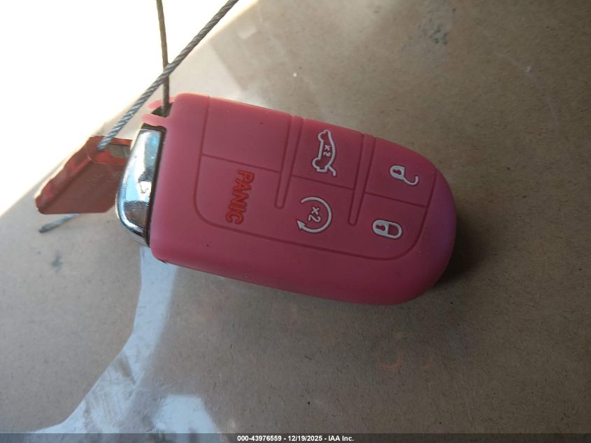 2017 Jeep Renegade Altitude Fwd VIN: ZACCJABB6HPG69720 Lot: 43976559