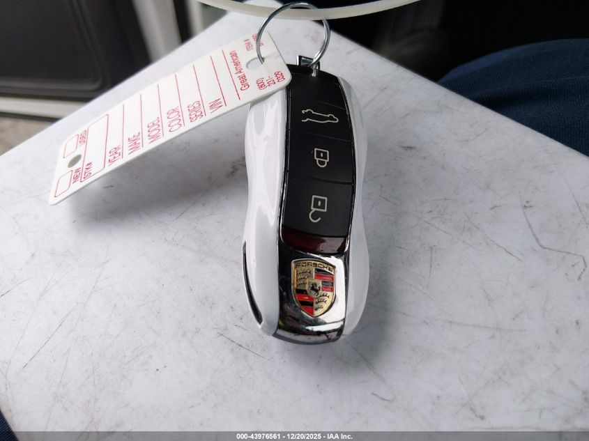 2019 Porsche Macan S VIN: WP1AB2A51KLB30664 Lot: 43976561