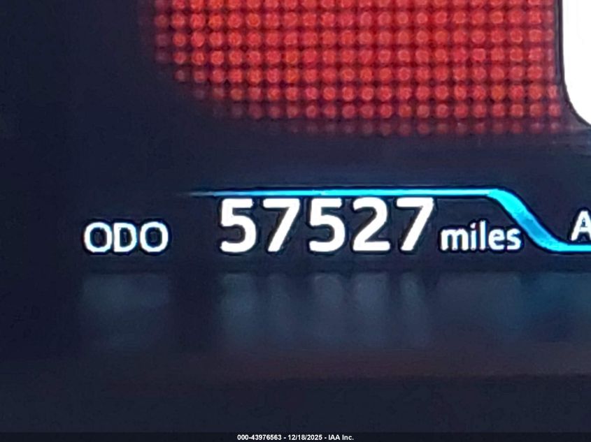 2018 Toyota Prius Prime Premium VIN: JTDKARFP7J3093291 Lot: 43976563