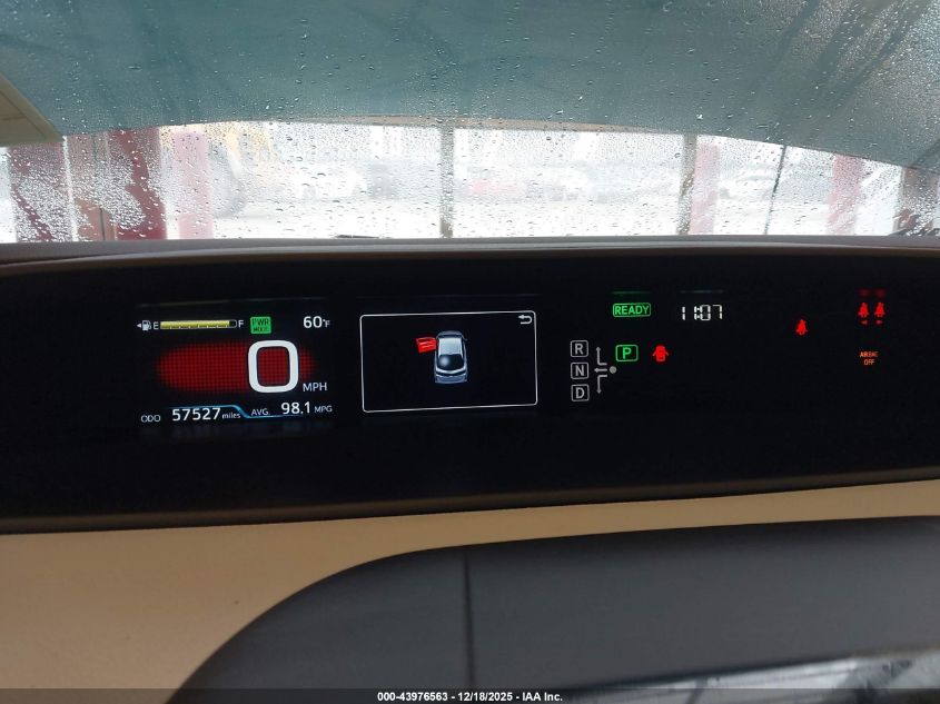 2018 Toyota Prius Prime Premium VIN: JTDKARFP7J3093291 Lot: 43976563