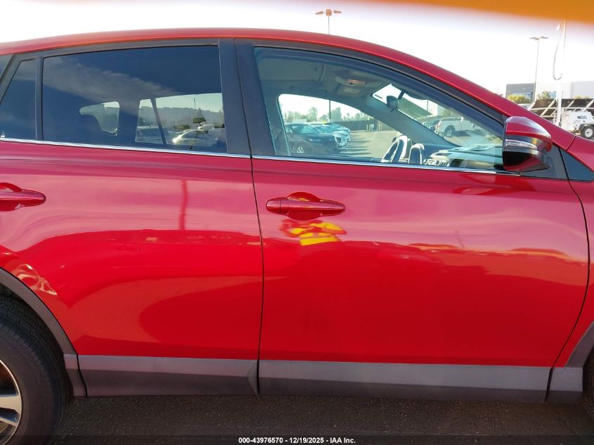 2017 Toyota Rav4 Xle VIN: 2T3WFREV0HW400200 Lot: 43976570