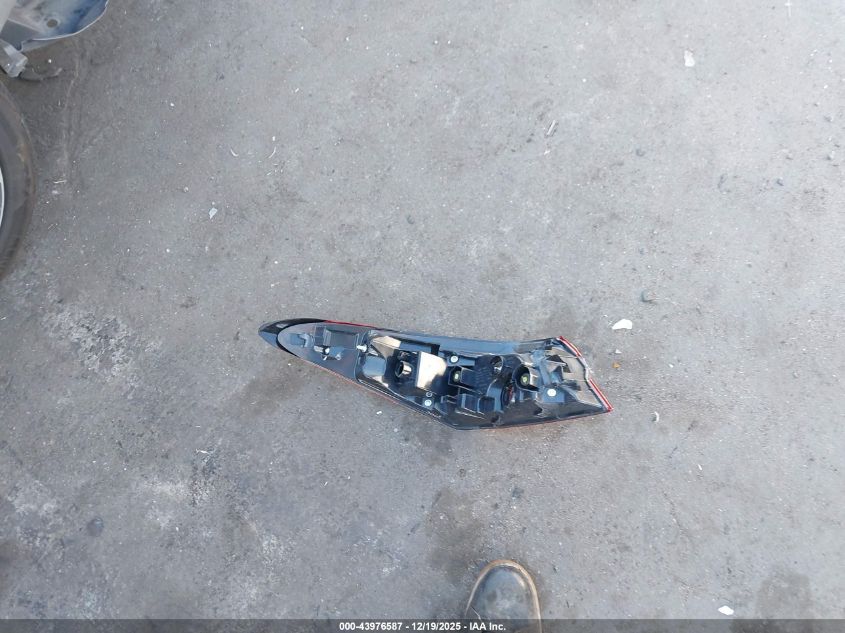 2022 Toyota Camry Se VIN: 4T1G11AK0NU671441 Lot: 43976587