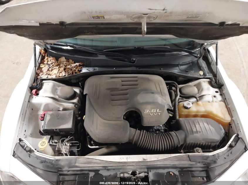 2014 Chrysler 300 VIN: 2C3CCARG6EH303995 Lot: 43976596