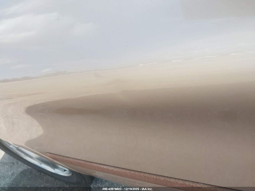 1996 Ford Taurus Lx VIN: 1FALP53S0TA196500 Lot: 43976603