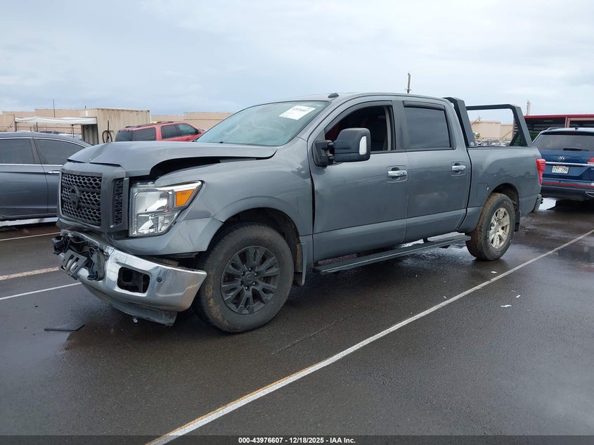 2019 Nissan Titan Sv