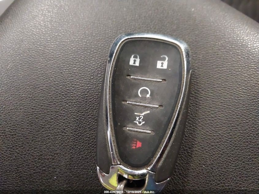 2018 Chevrolet Equinox Lt VIN: 2GNAXJEV6J6205705 Lot: 43976615