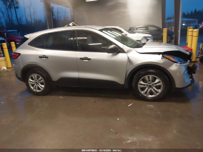 2020 Ford Escape S VIN: 1FMCU0F62LUA55121 Lot: 43976625